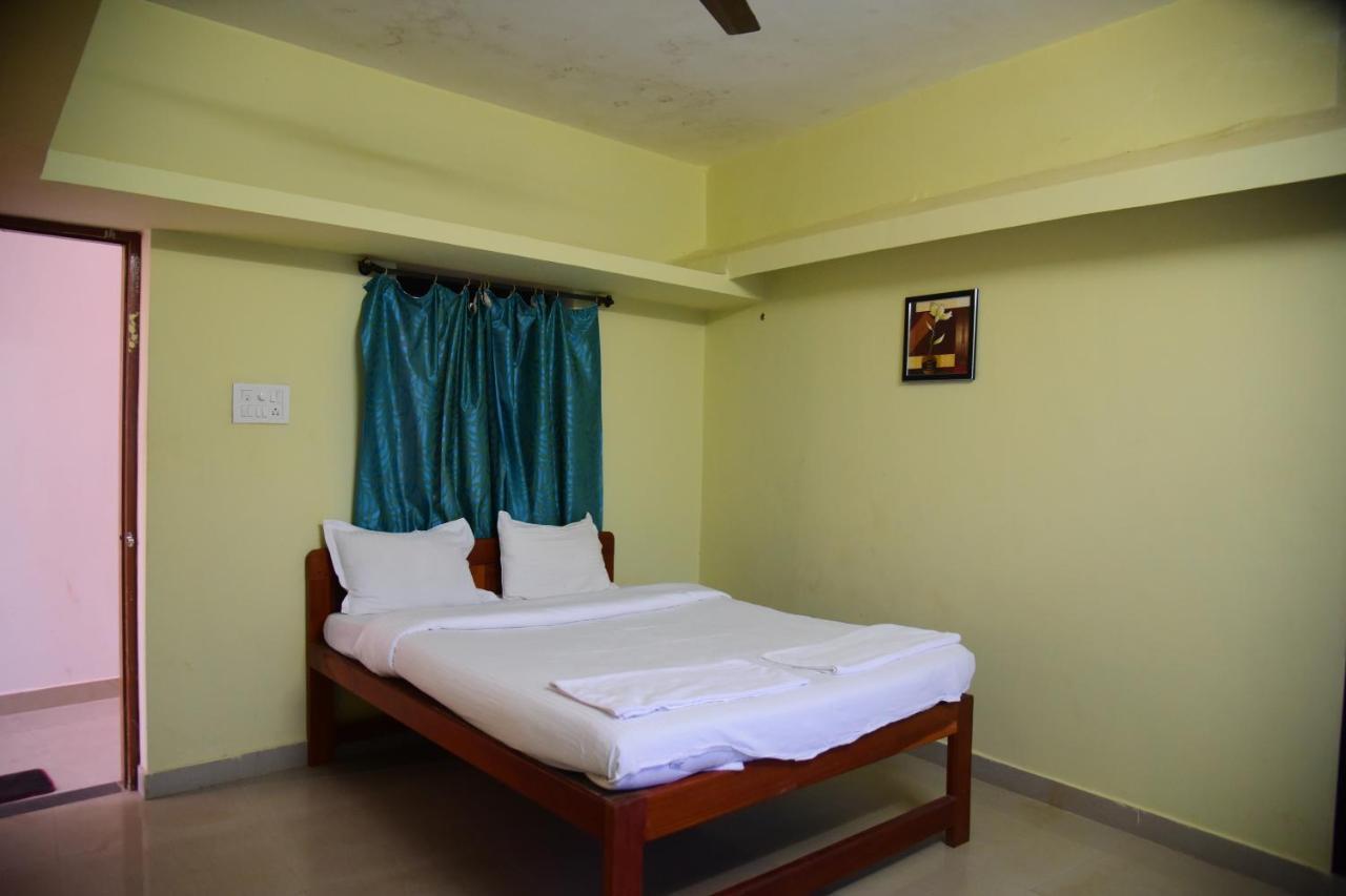 Homestay Siolim Exterior photo